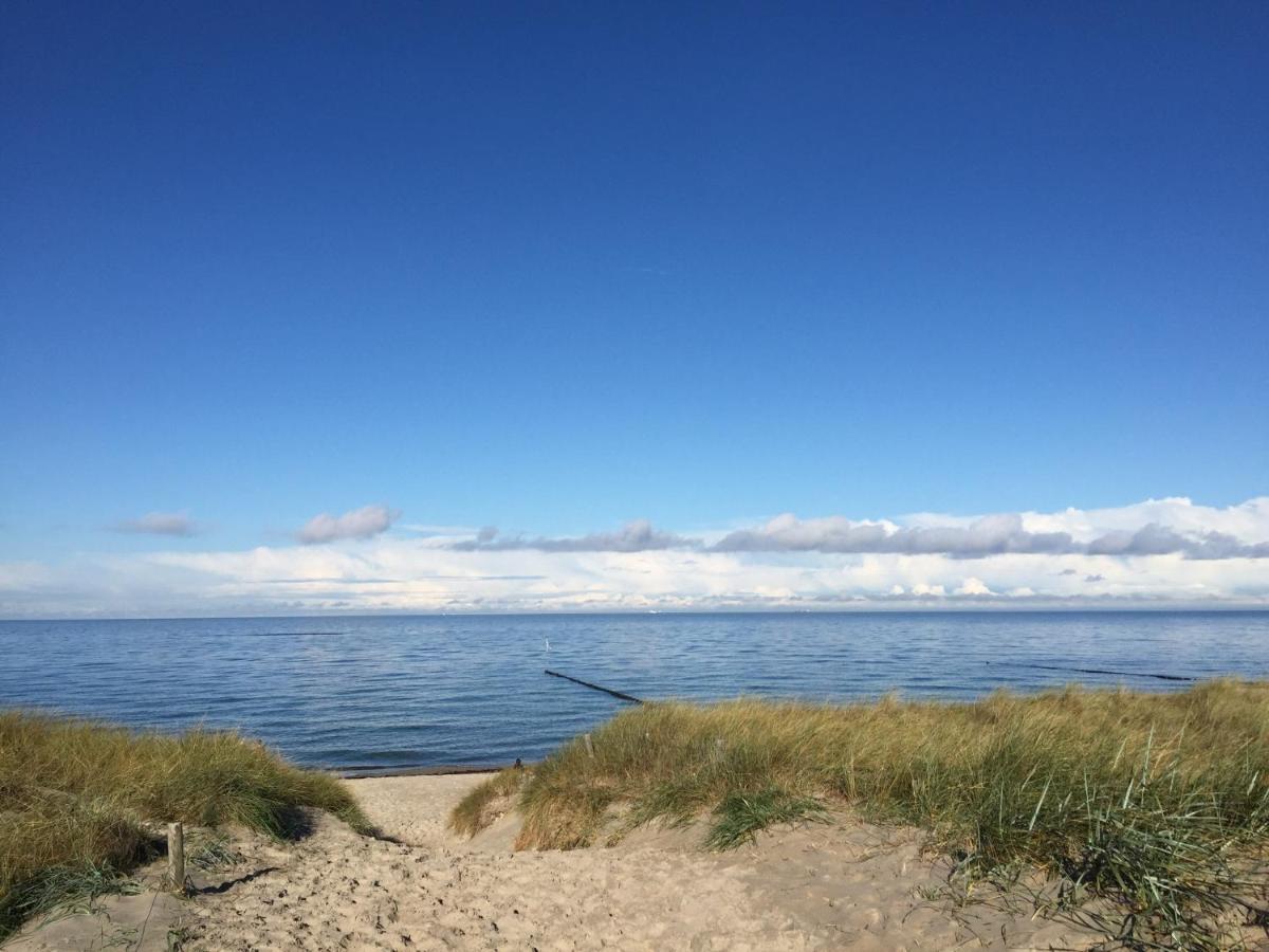 Die Kleine Acht - Direkt Am Strand เดียร์ฮาเกิน ภายนอก รูปภาพ